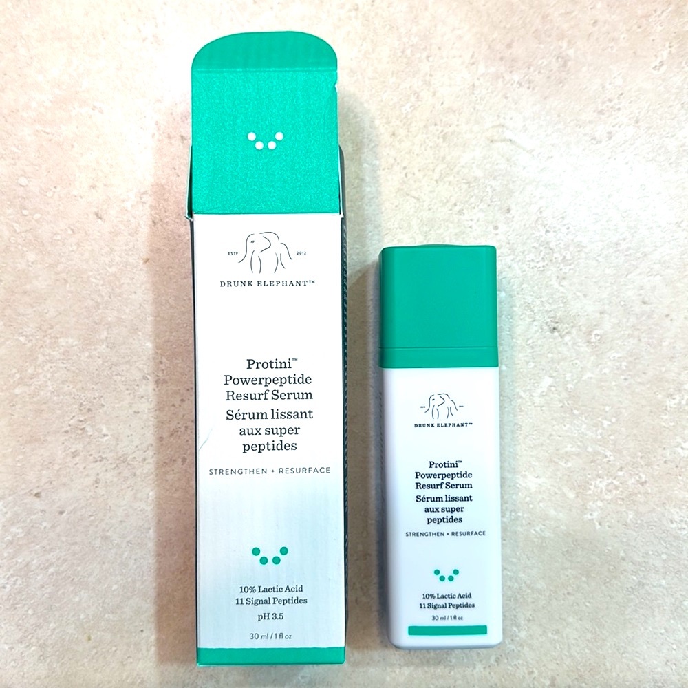 NWT - Drunk Elephant Protini Powerpeptide Refurf Serum 30ml (Price Reduced❗️)